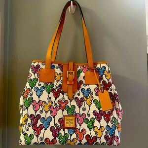 Disney Dooney and Bourke Balloons Disney Vacation Club Limited Edition *Rare*